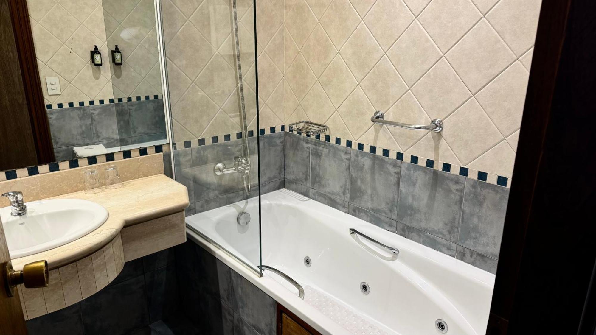 Gardi Hotel & Suites Буэнос-Айрес Экстерьер фото